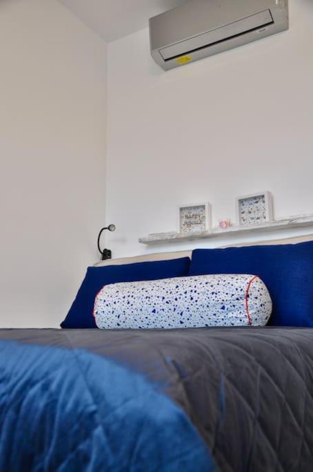 New Studio Apartment In Central Budapest - Free Parking Экстерьер фото