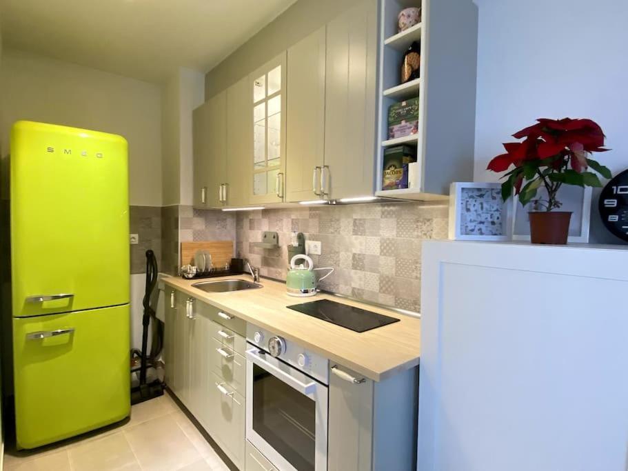New Studio Apartment In Central Budapest - Free Parking Экстерьер фото