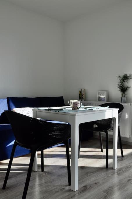 New Studio Apartment In Central Budapest - Free Parking Экстерьер фото